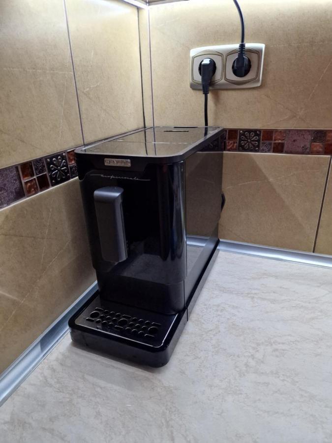 Matyas Apartman Тата Екстериор снимка